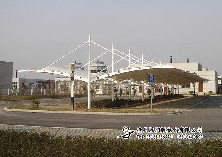 膜結構停車棚006